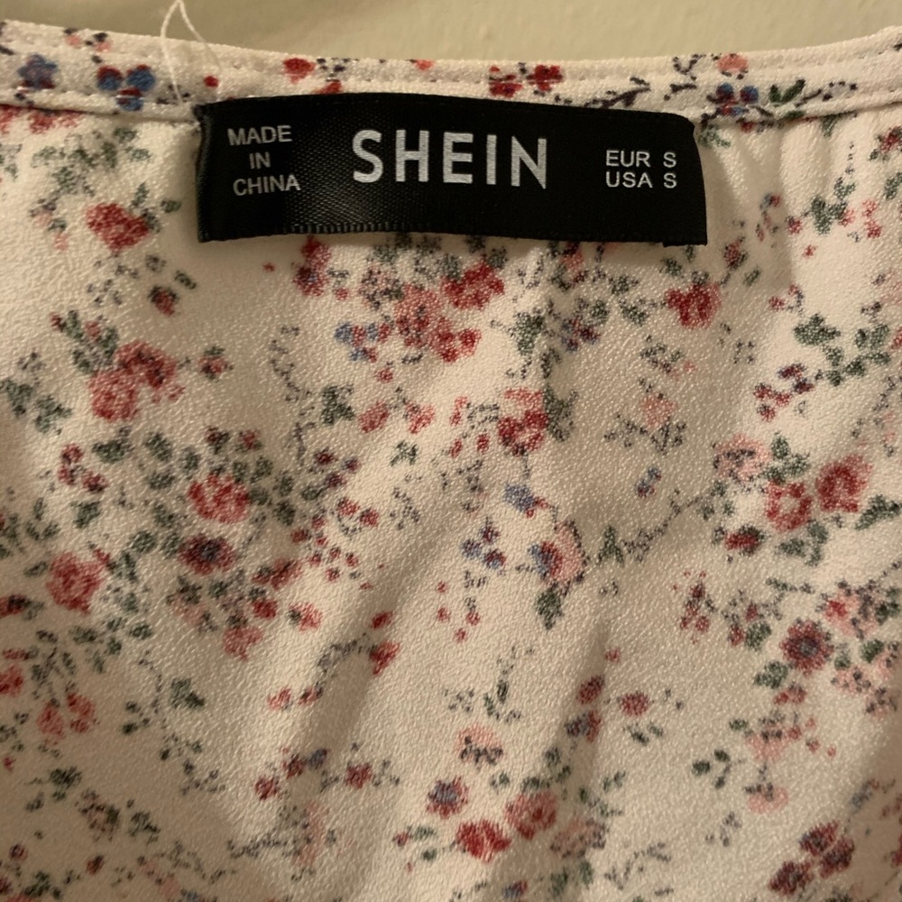 Spring dress - Picture 3 of 7